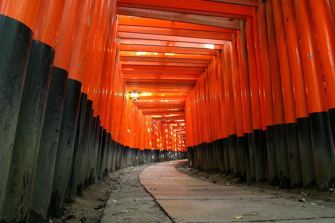 Fushimi Inari-taisha shrine - Japan